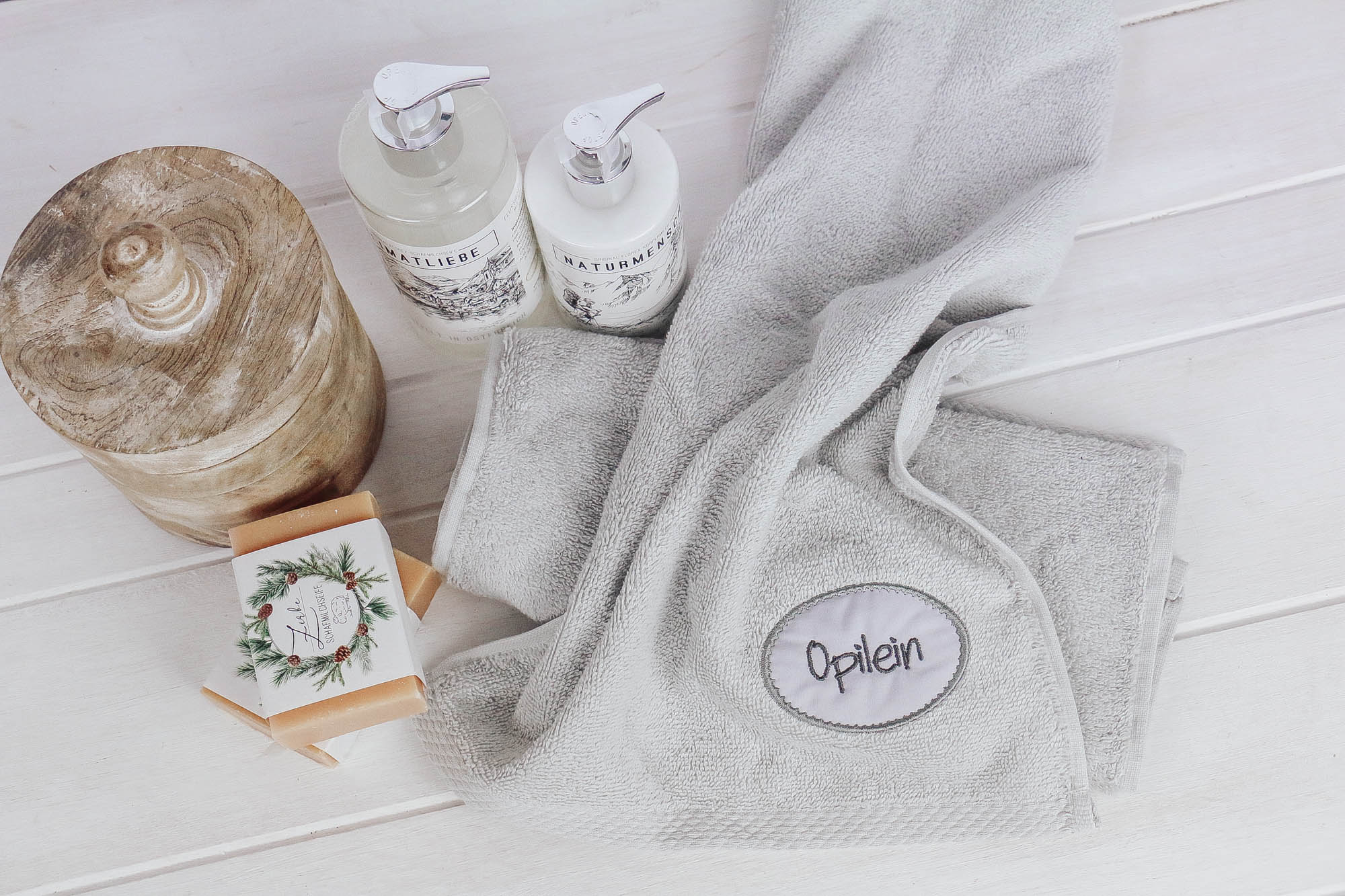 IMG_9982 Gästehandtuch *Opilein* grau