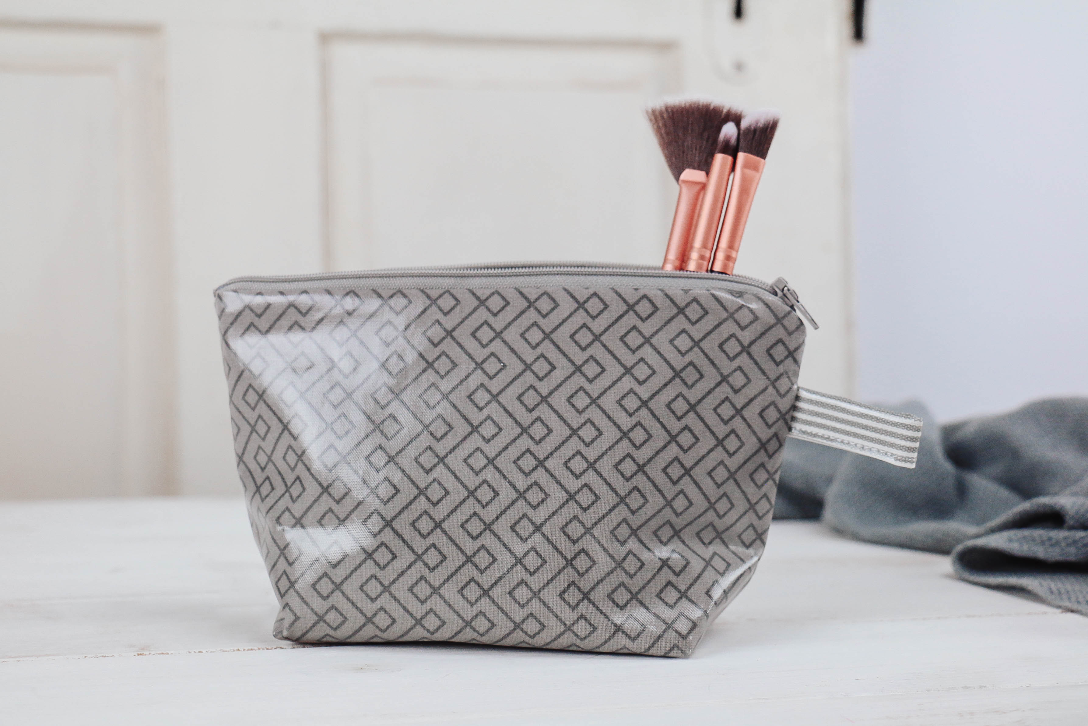 nischenladen-77GqYeUPBjvRFmS Wachstuchtäschchen Toffee