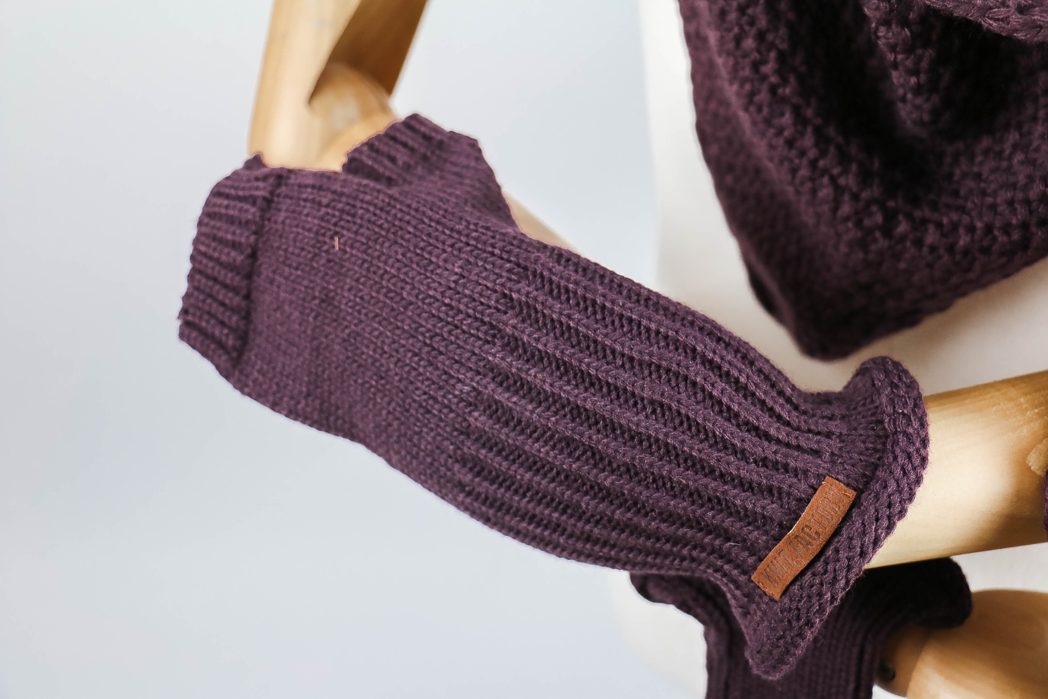 nischenladen-33uVgPjyODJ9kPP Handstulpen Cleo Aubergine