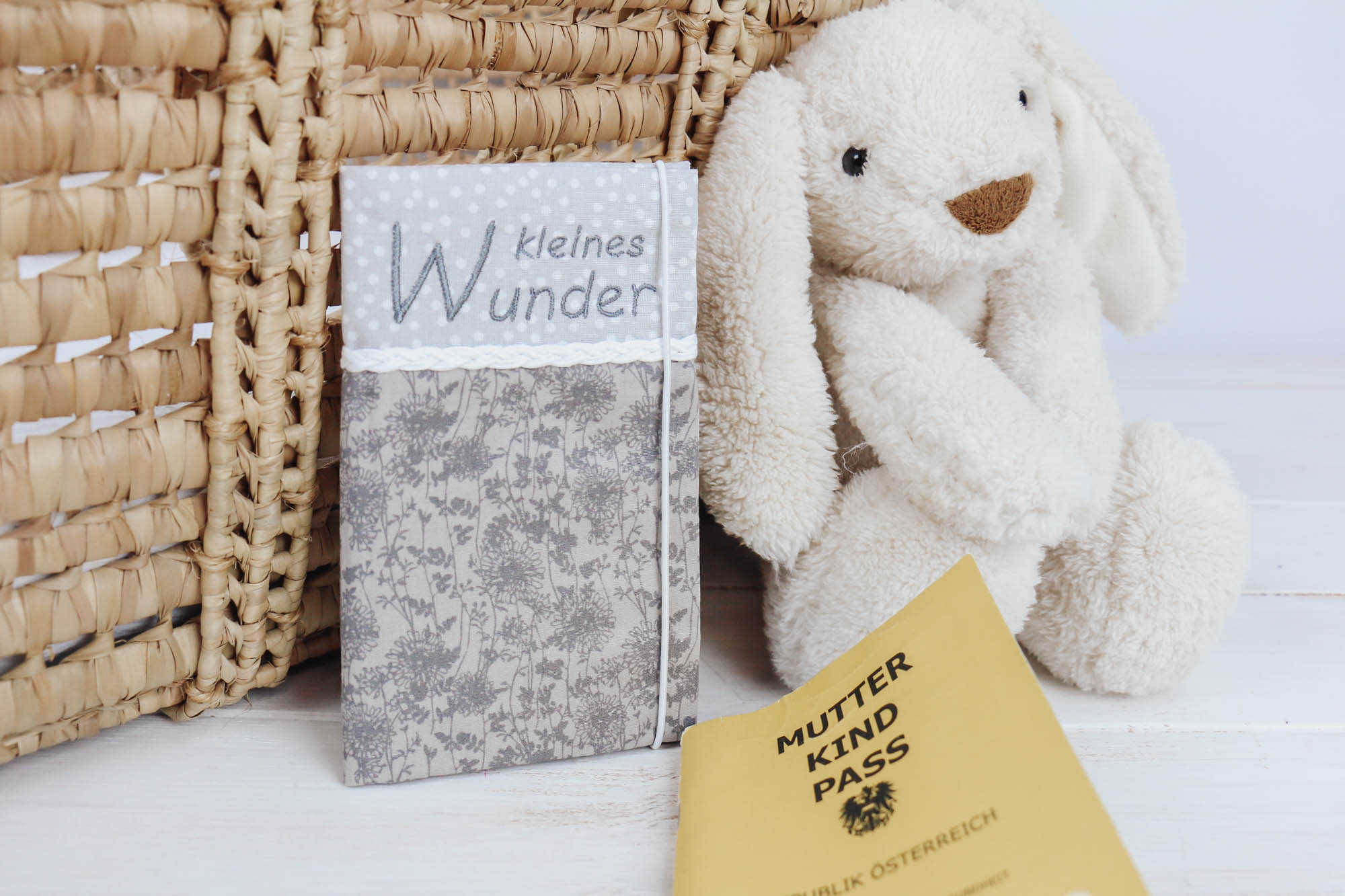 20220623-IMG_8293 Mutter-Kind-Passhülle Wiesenblume