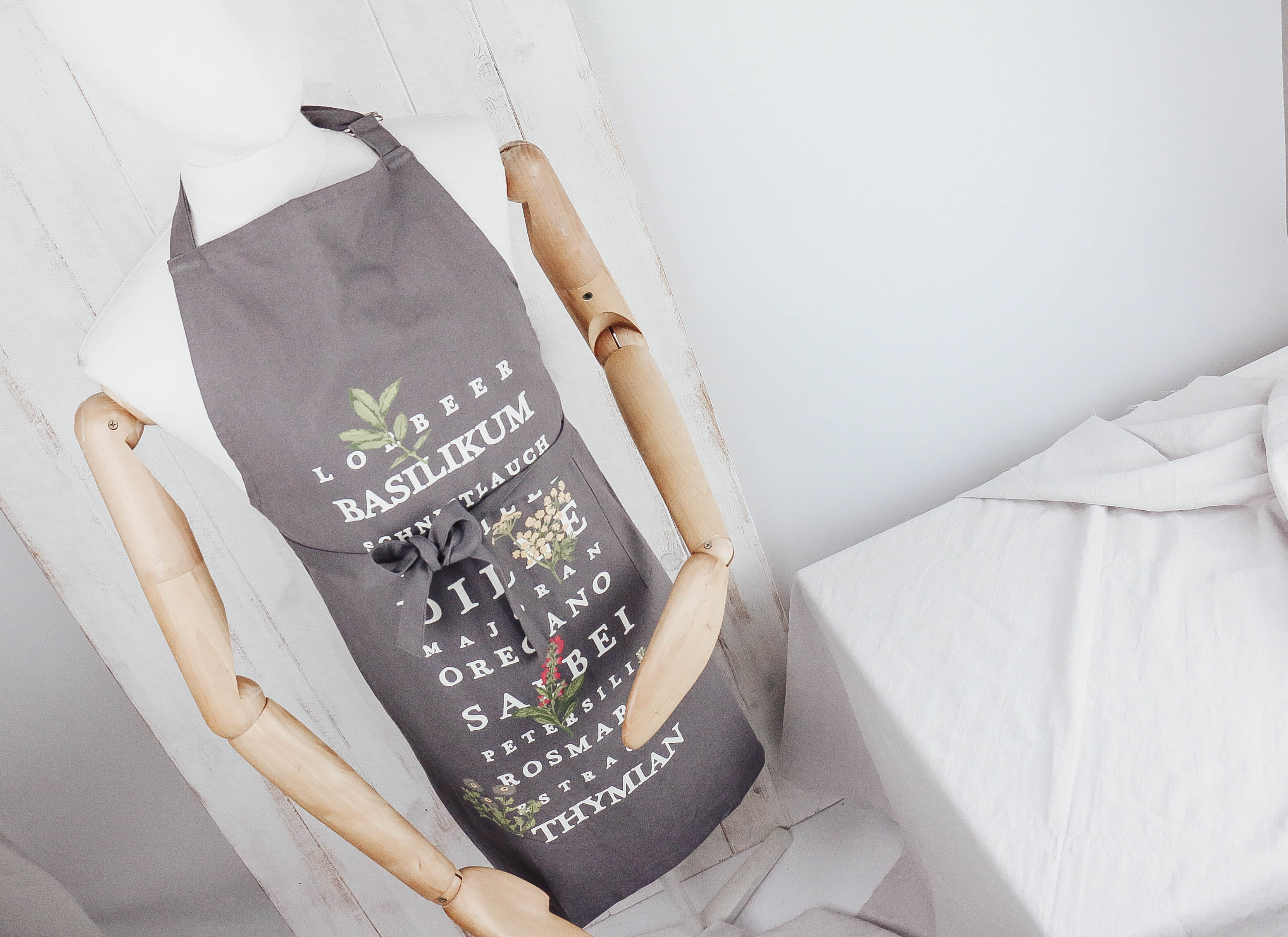 Schürze Kräuter grau Schürze Kräuter grau