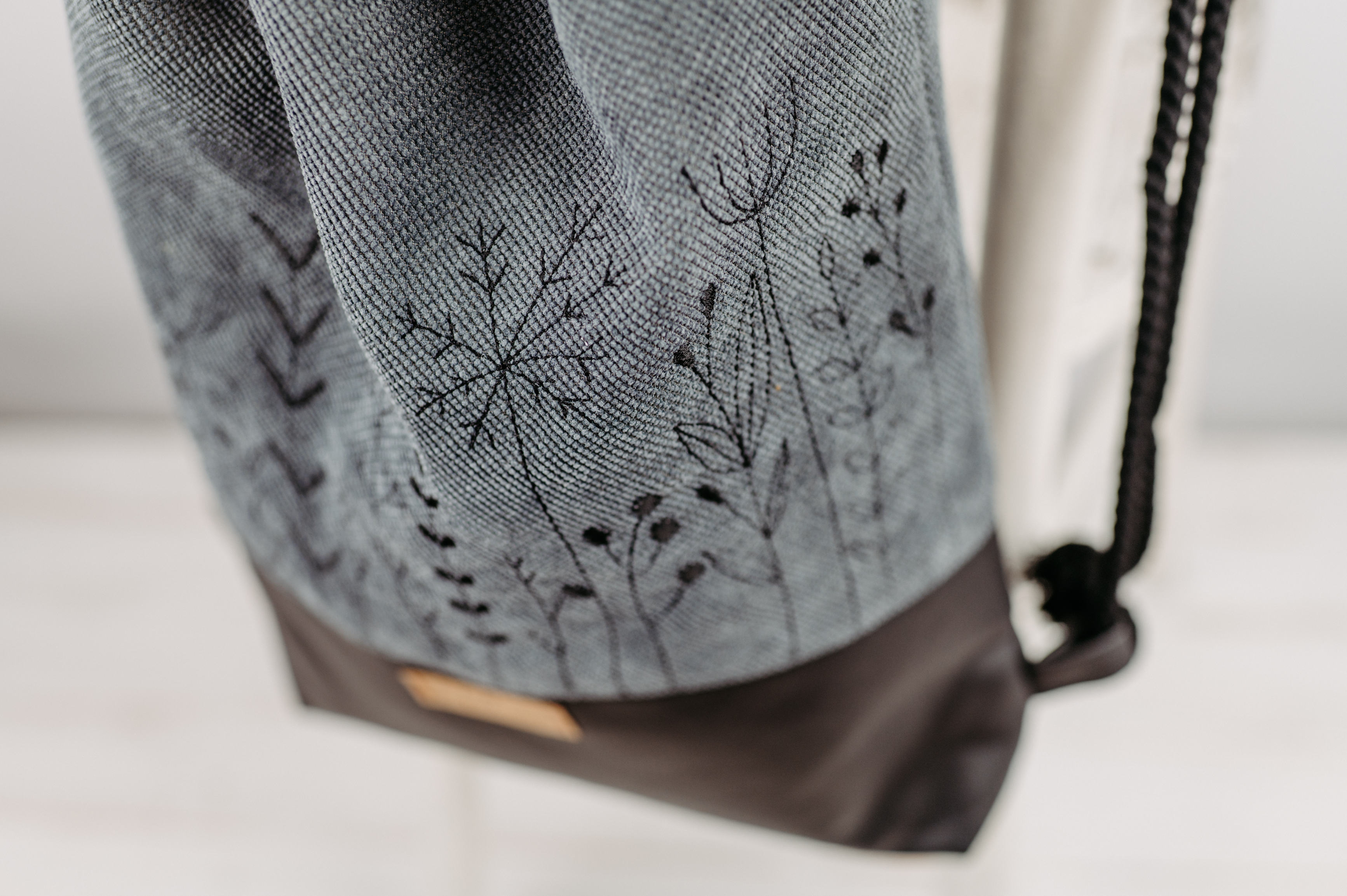 DSC_7653 Festivalbag Gräser grau-schwarz