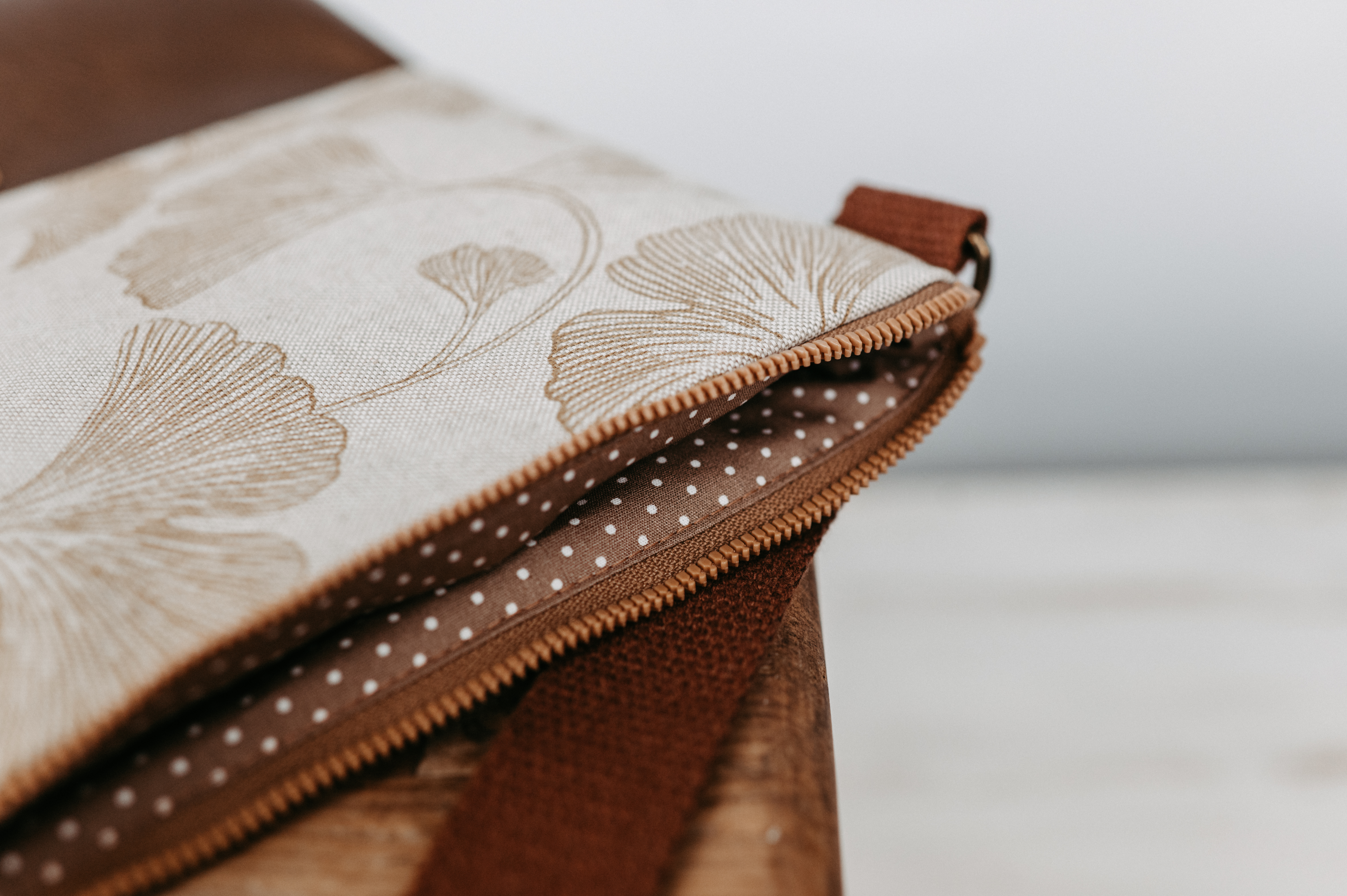 Umhängetasche Ginko gold Umhängetasche Ginko gold