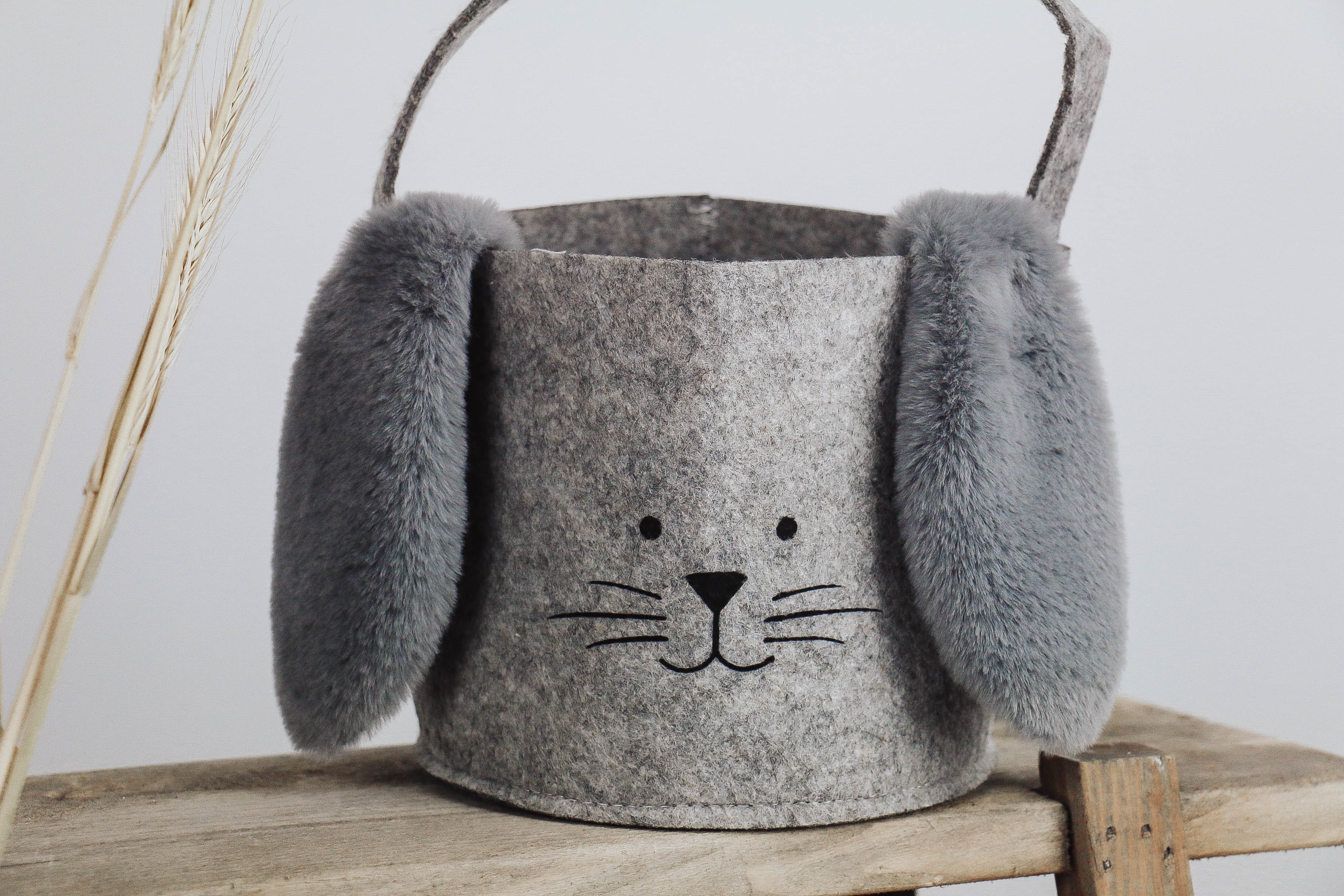 IMG_9828 Osterkörbchen - Filz grau