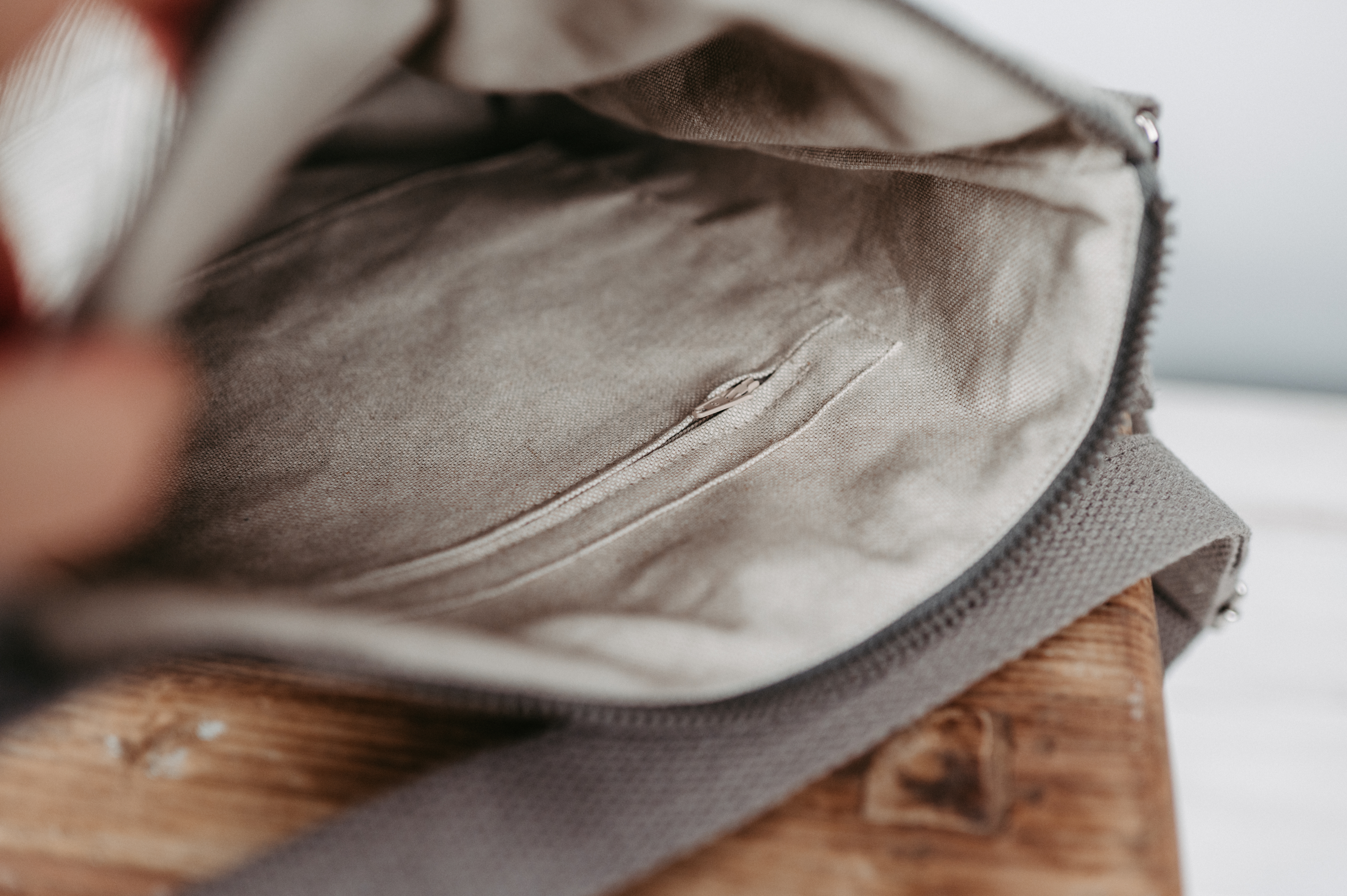 Umhängetasche Antwerp taupe Umhängetasche Antwerp taupe