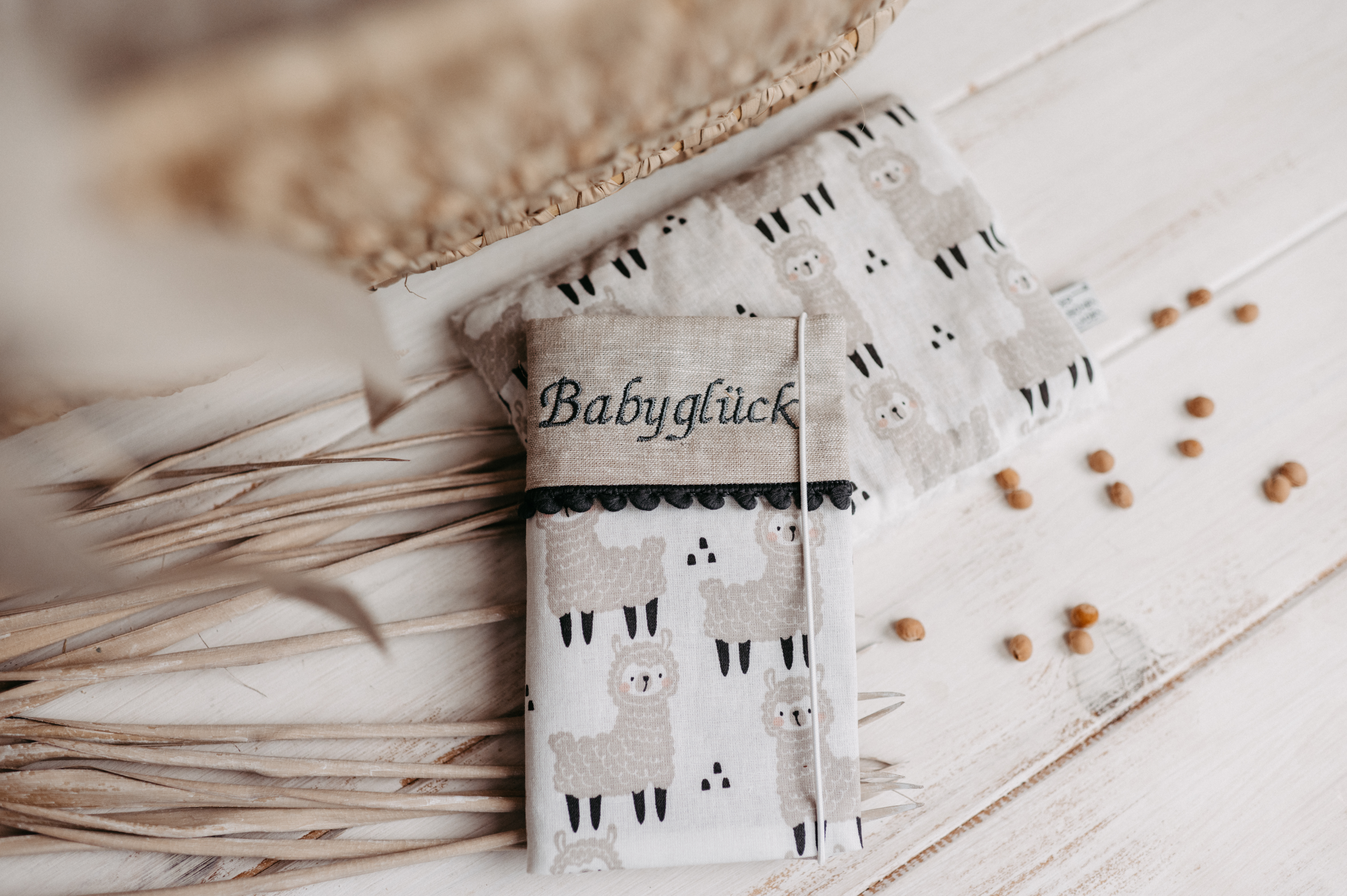 Mutter-Kind-Passhülle Lama taupe Mutter-Kind-Passhülle Lama taupe