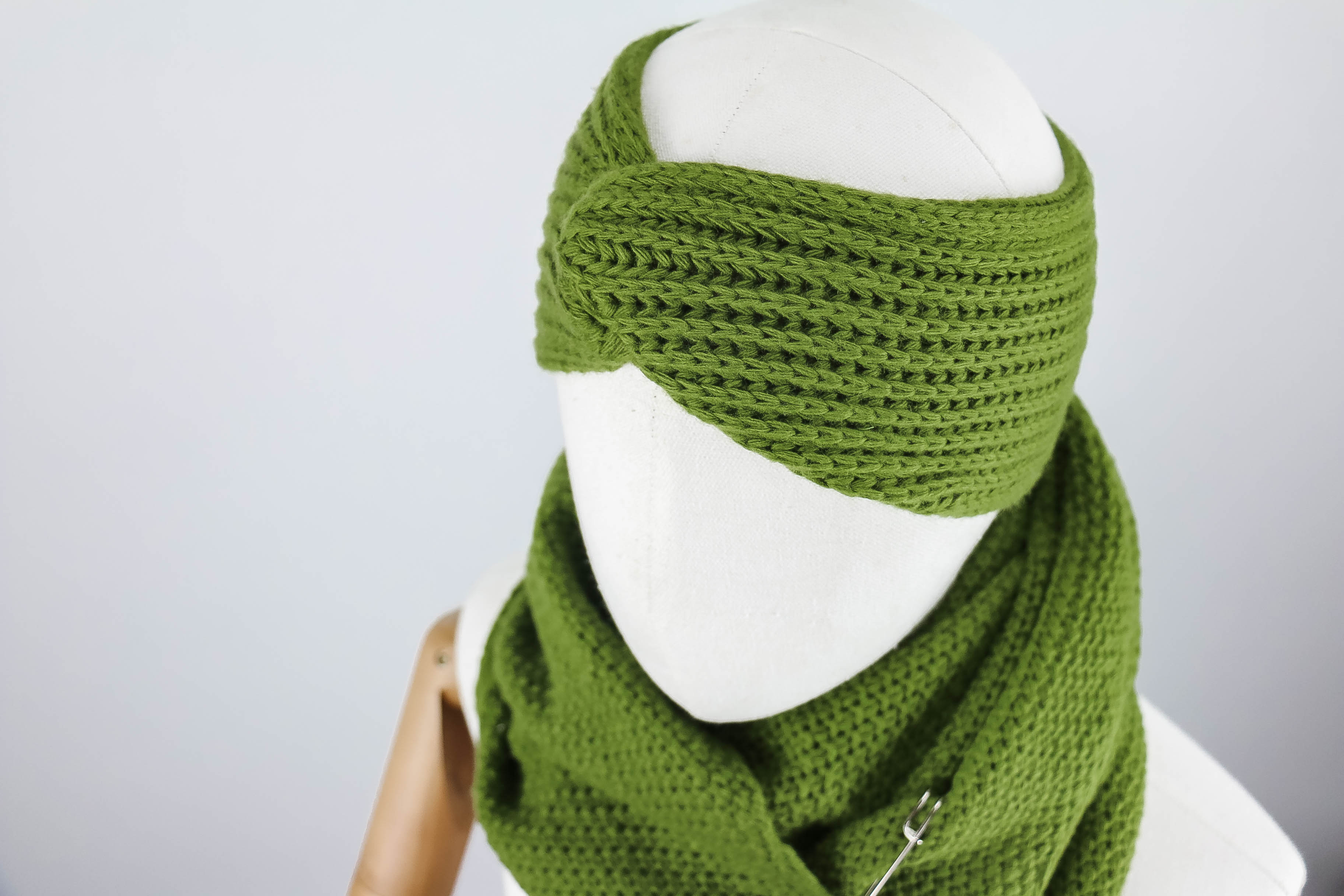 nischenladen-49jUmkqR6LA4iH8 Stirnband Moosgrün