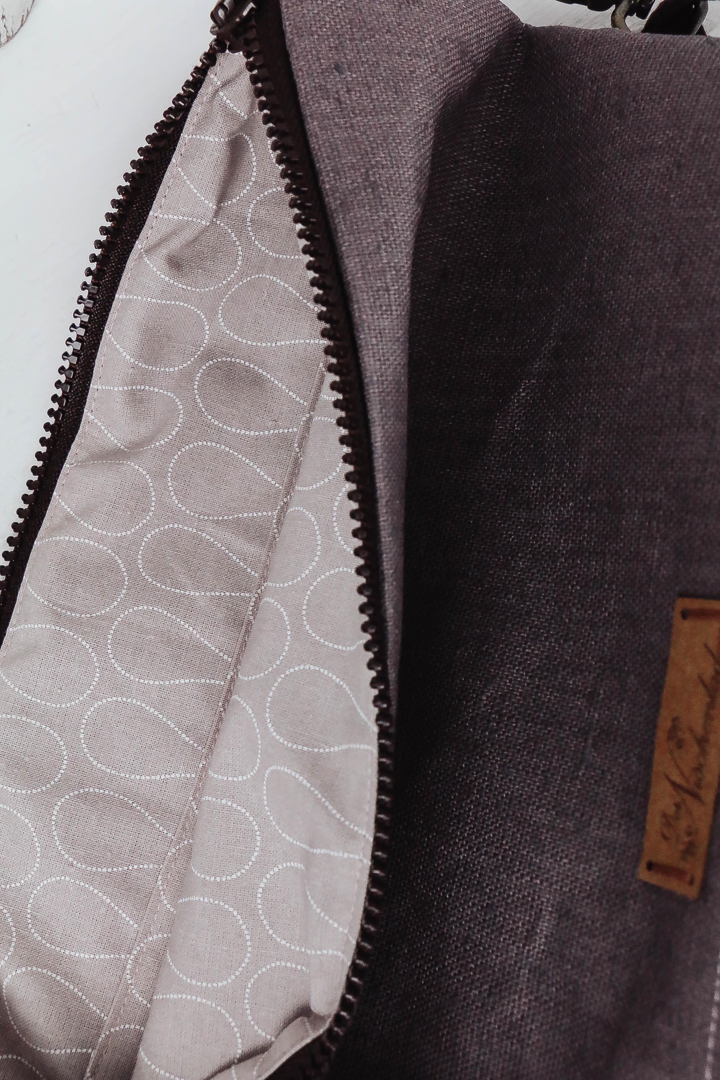 Umhängetasche Coated Linen Berry