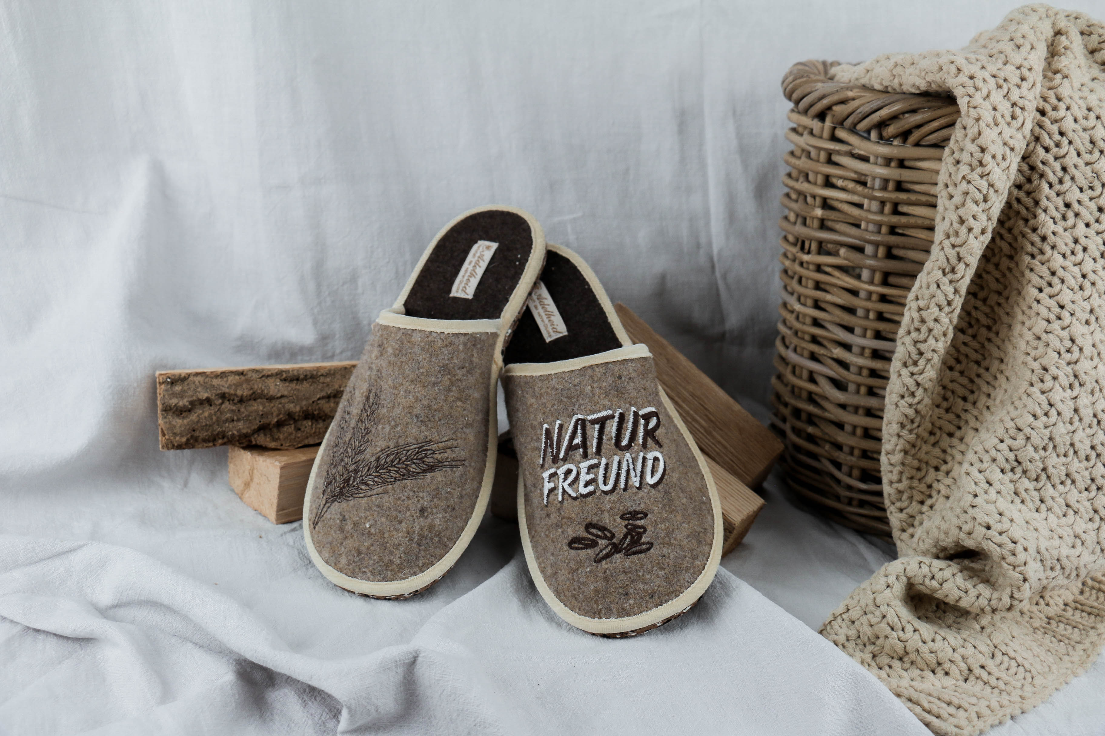 Nischenladen-130gpQoSepV1W82C Filzpantoffeln "Naturfreund"