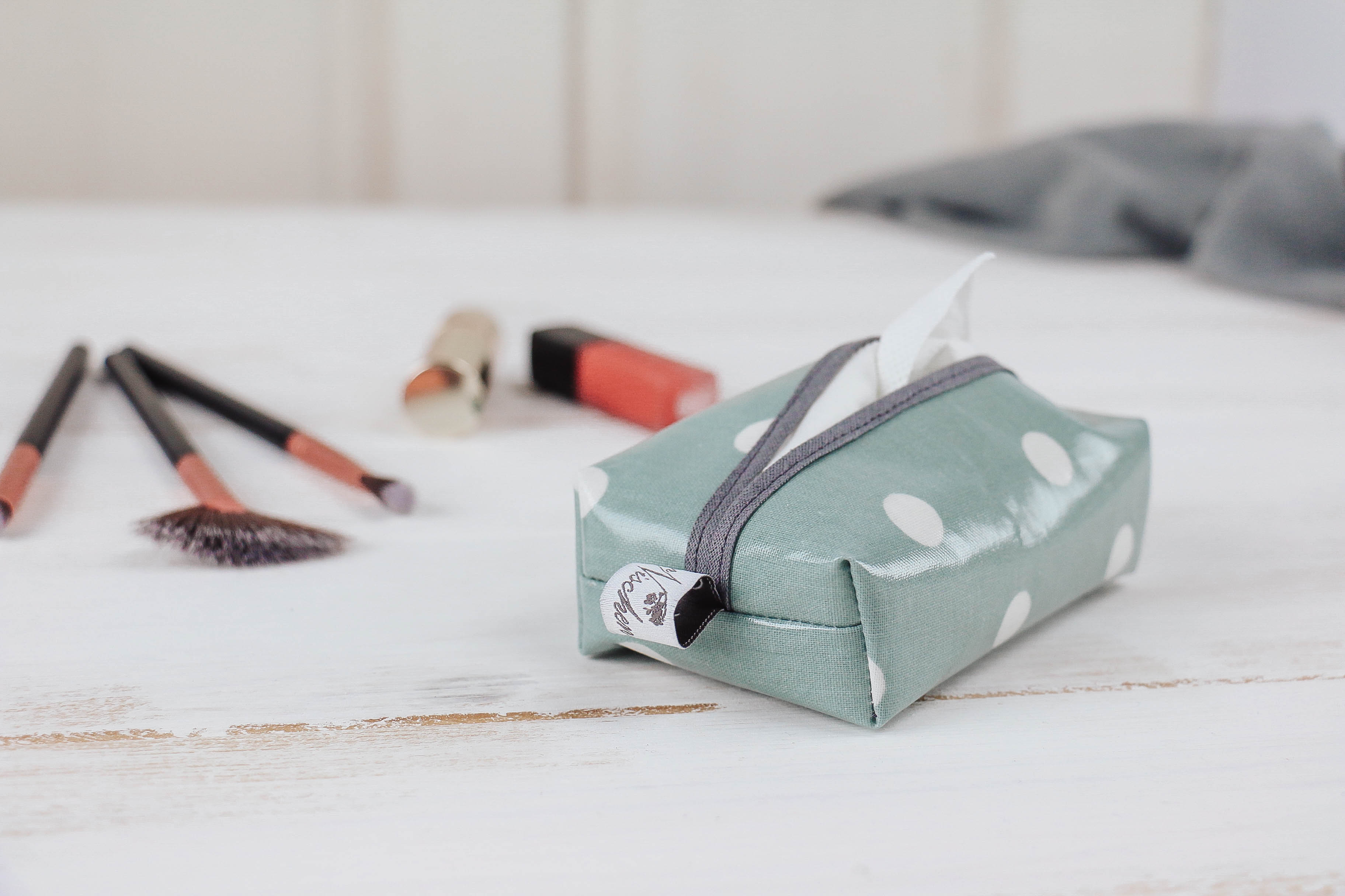 nischenladen-28jMN7AX1W0p9aU Tatüta Punkte mint-weiß