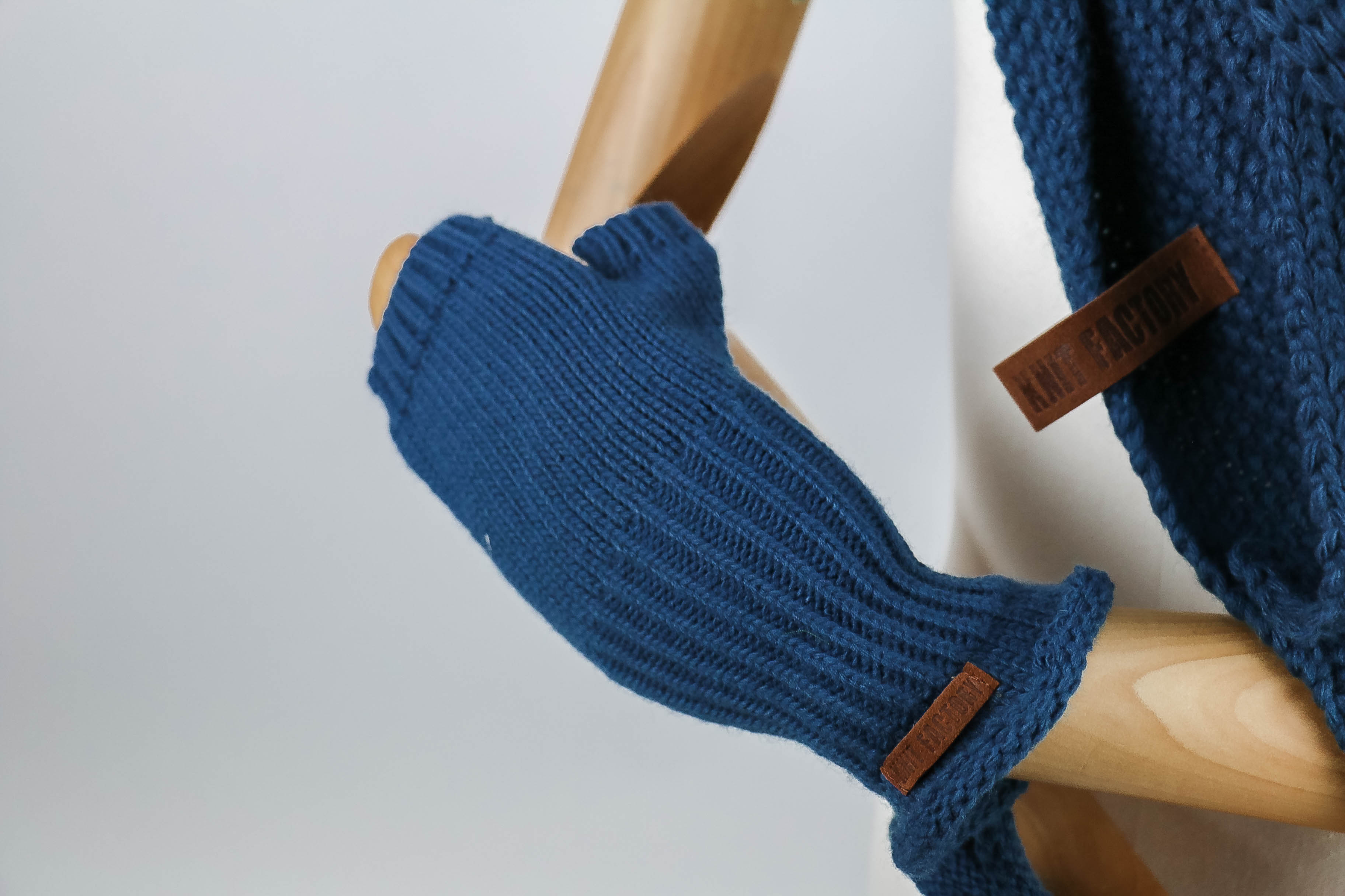 nischenladen-60vdH0h0SNzUbSy Handstulpen Cleo Petrol