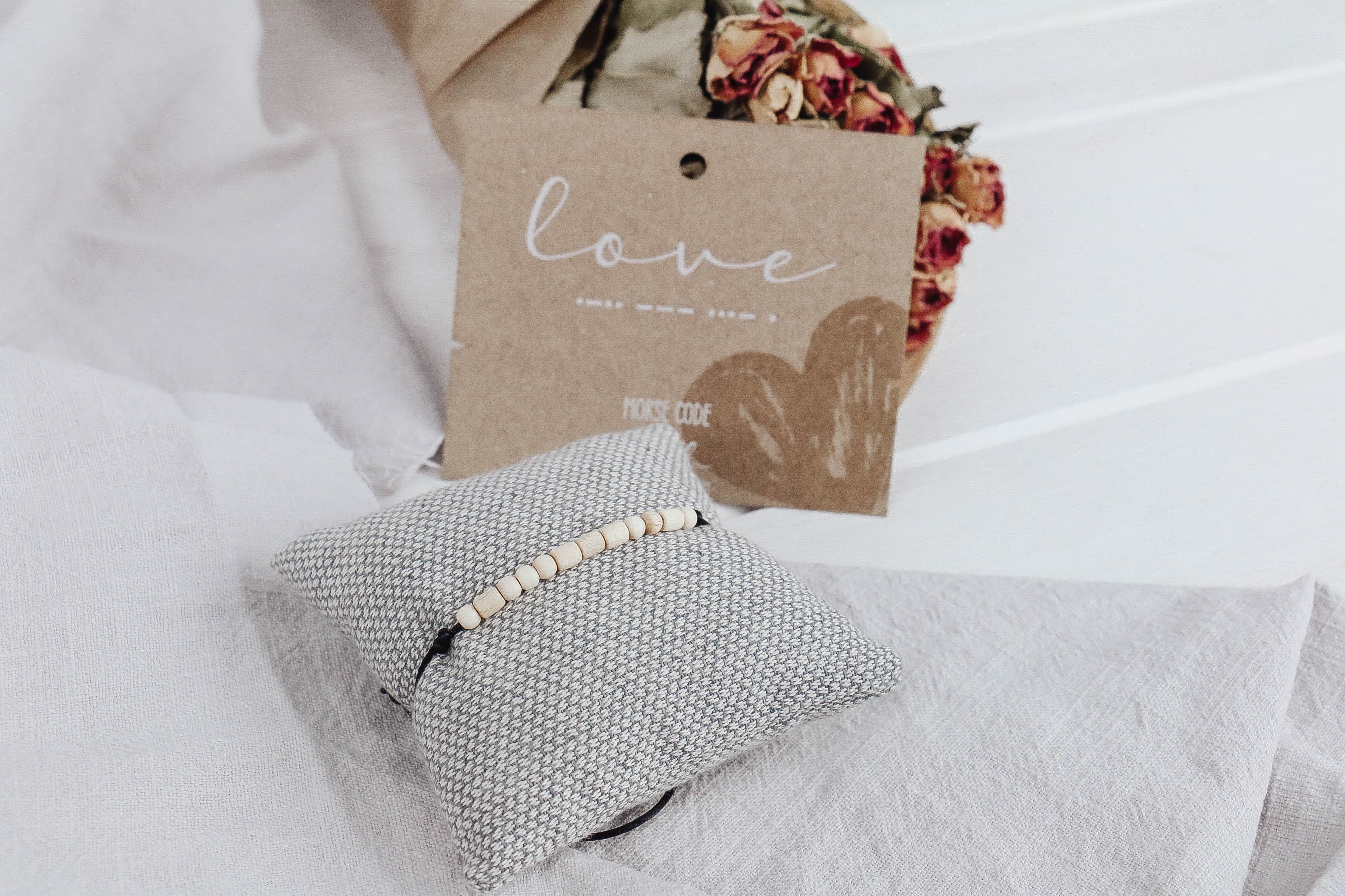 IMG_8995 Morse Code Armband *LOVE* schwarz