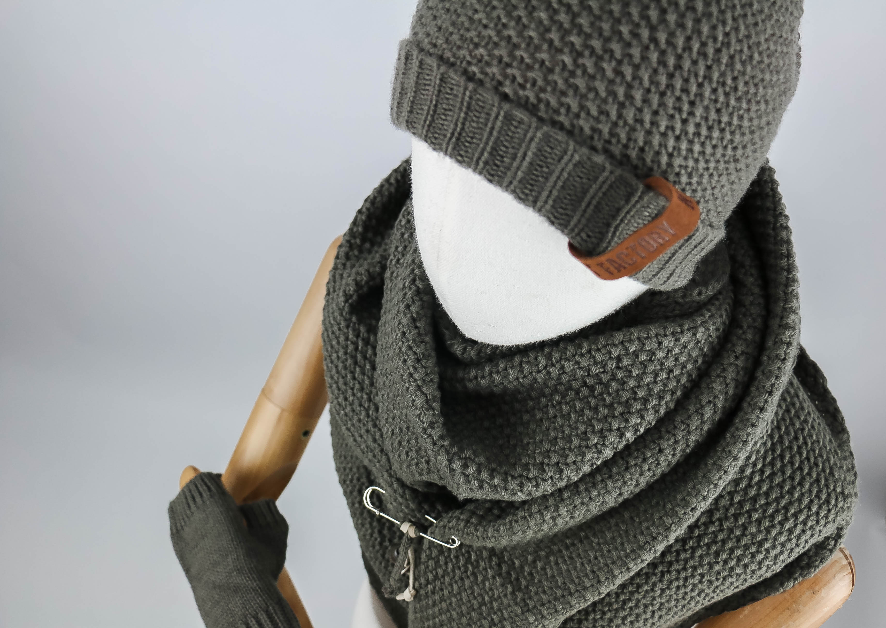 nischenladen-3oj7JrEY6UhinV Dreieckstuch Coco Taupe