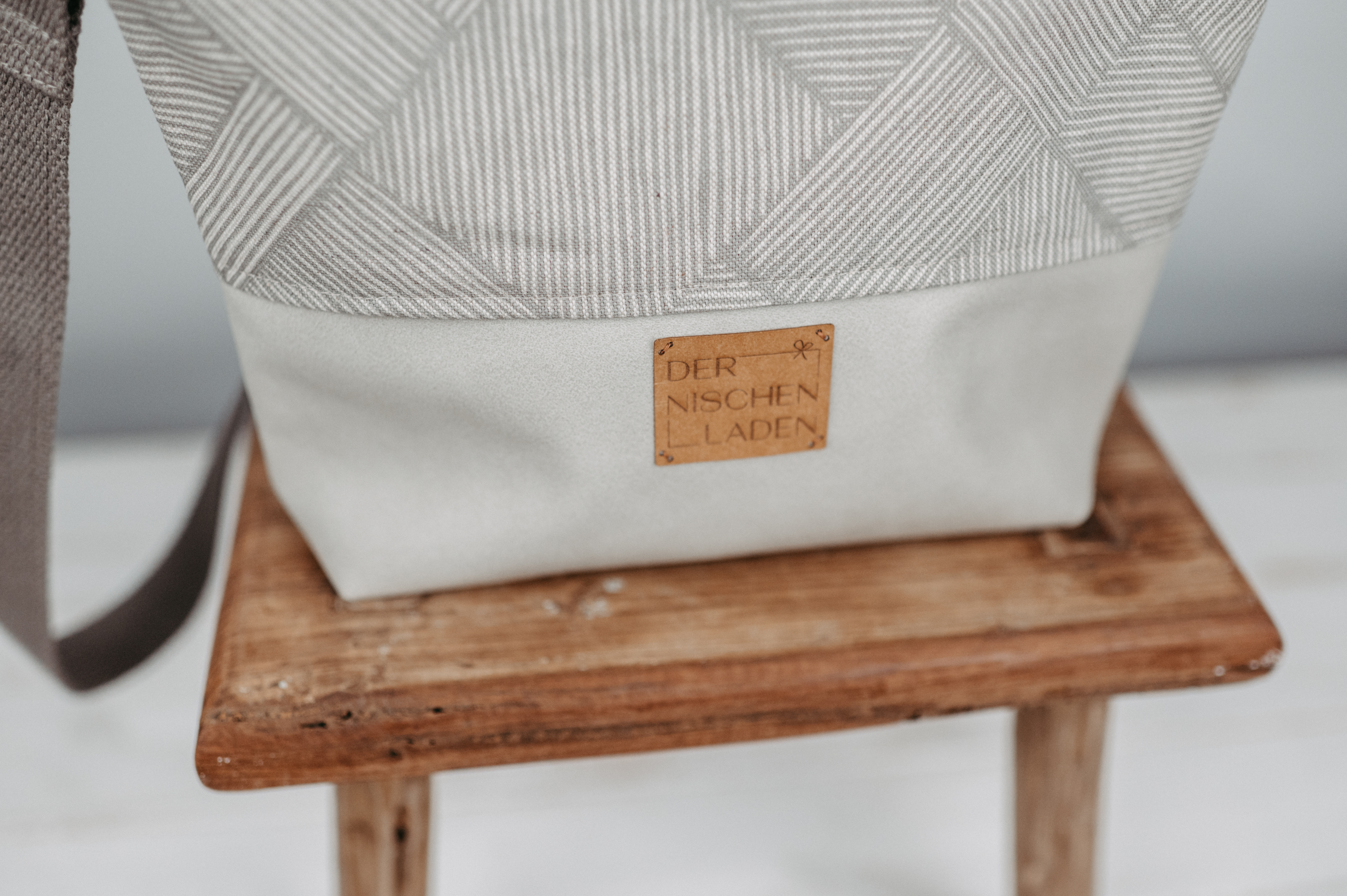 Umhängetasche Antwerp taupe
