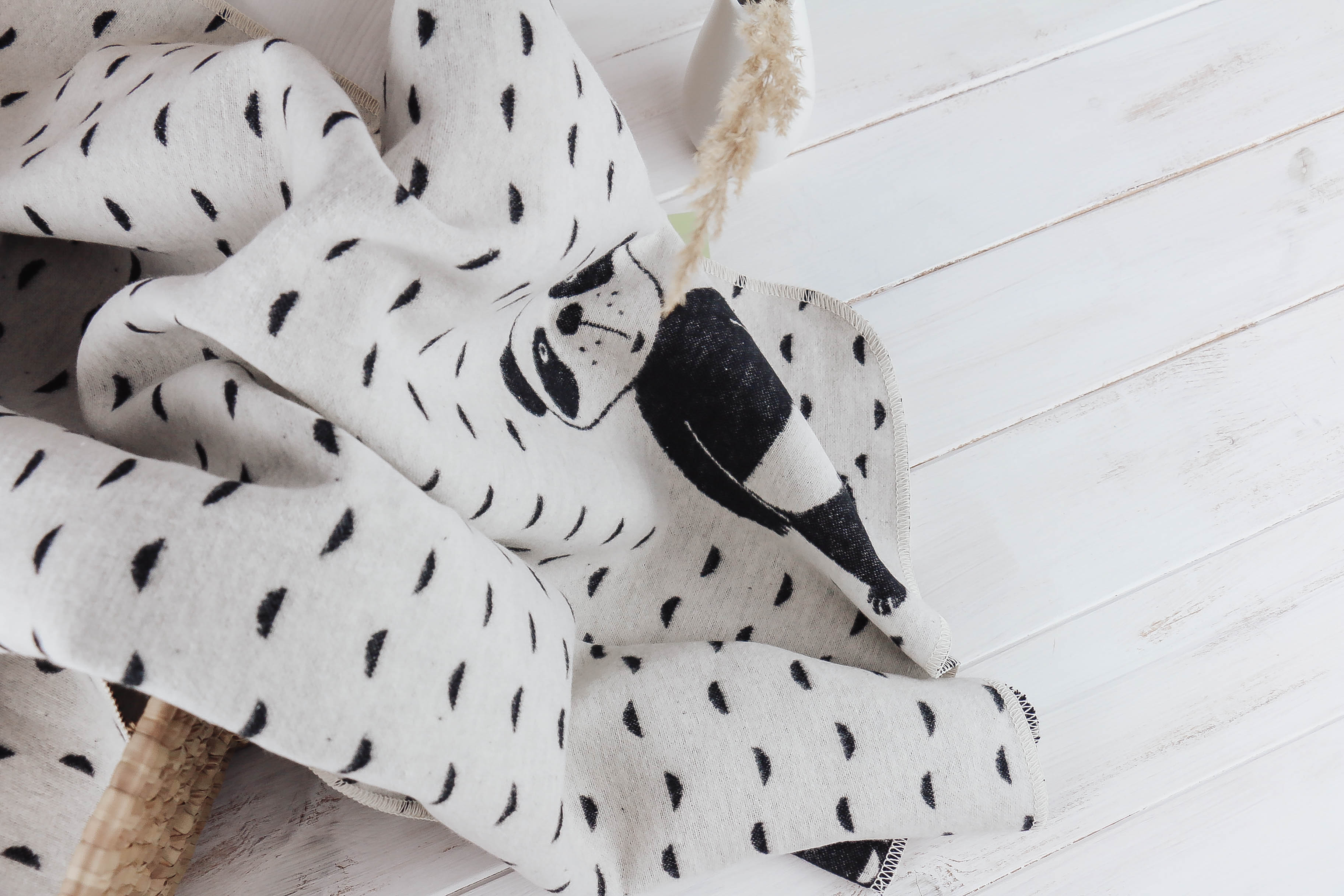 der-nischenladen-17hsLIREaZGCiXI Babydecke Panda schwarz-natur