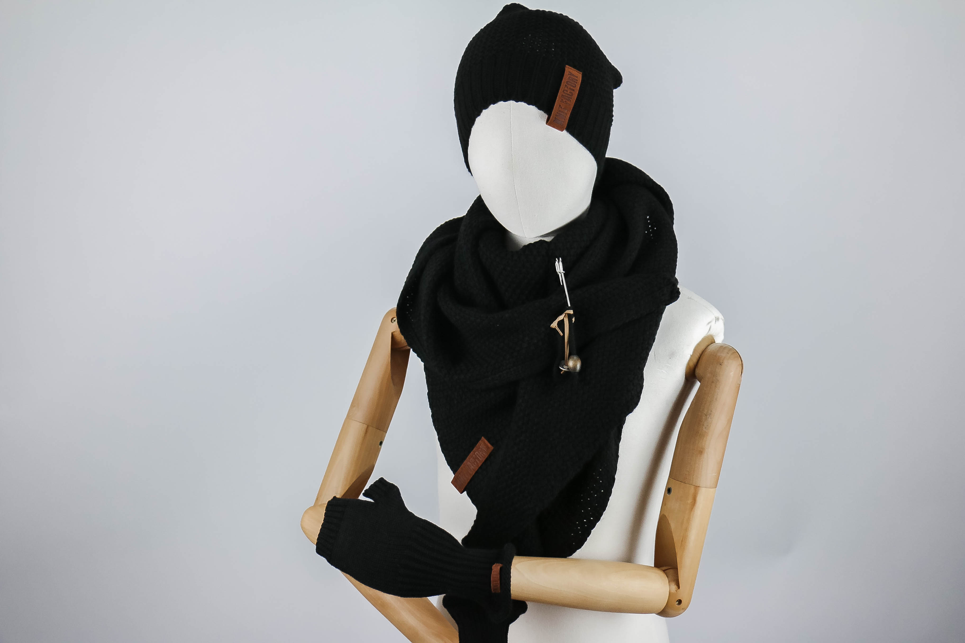 nischenladen-124yI2EMHncjyl0E Dreieckstuch Coco Schwarz