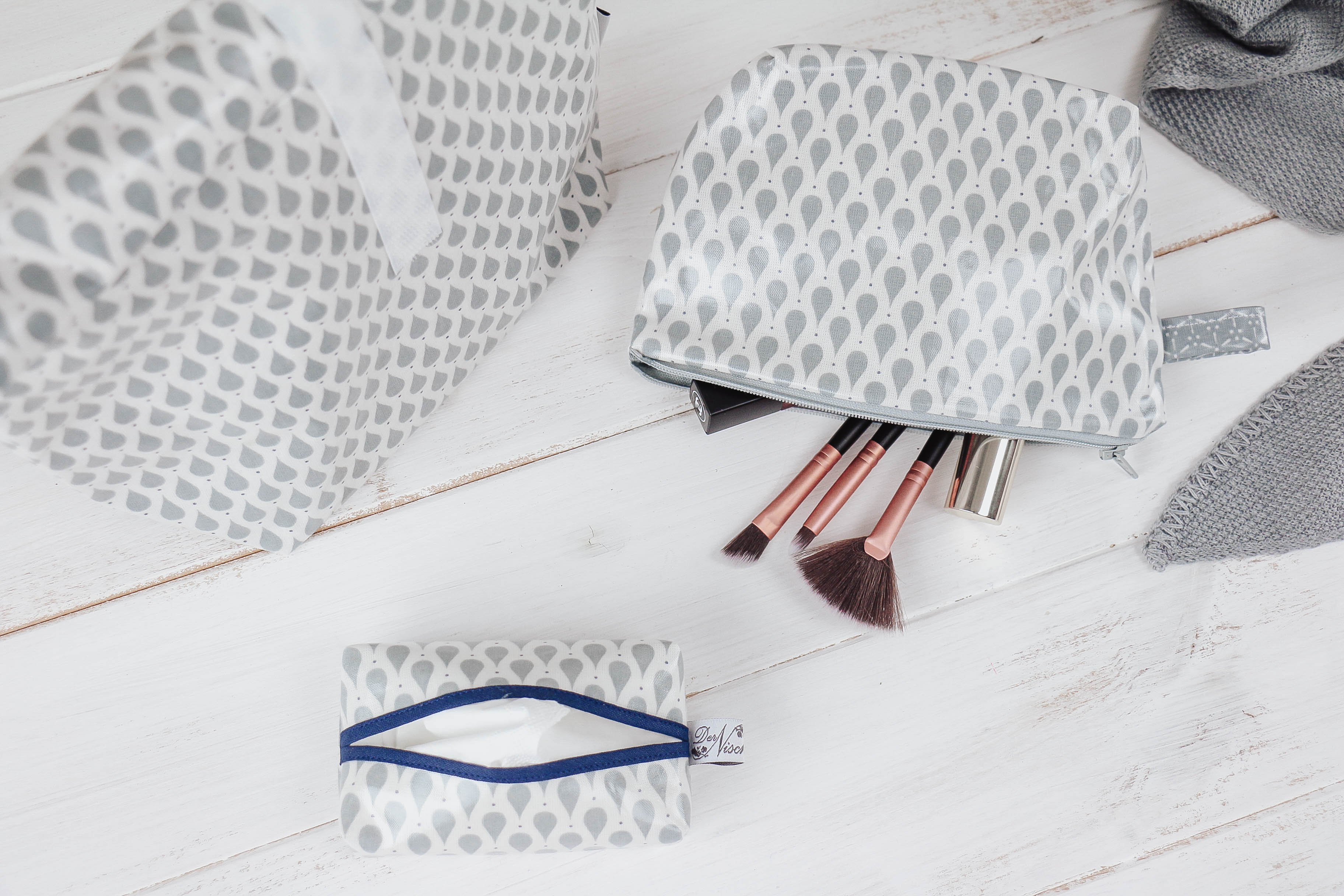 nischenladen-3FnbrSLe6edR4Z Wachstuchtäschchen Tropfen blau