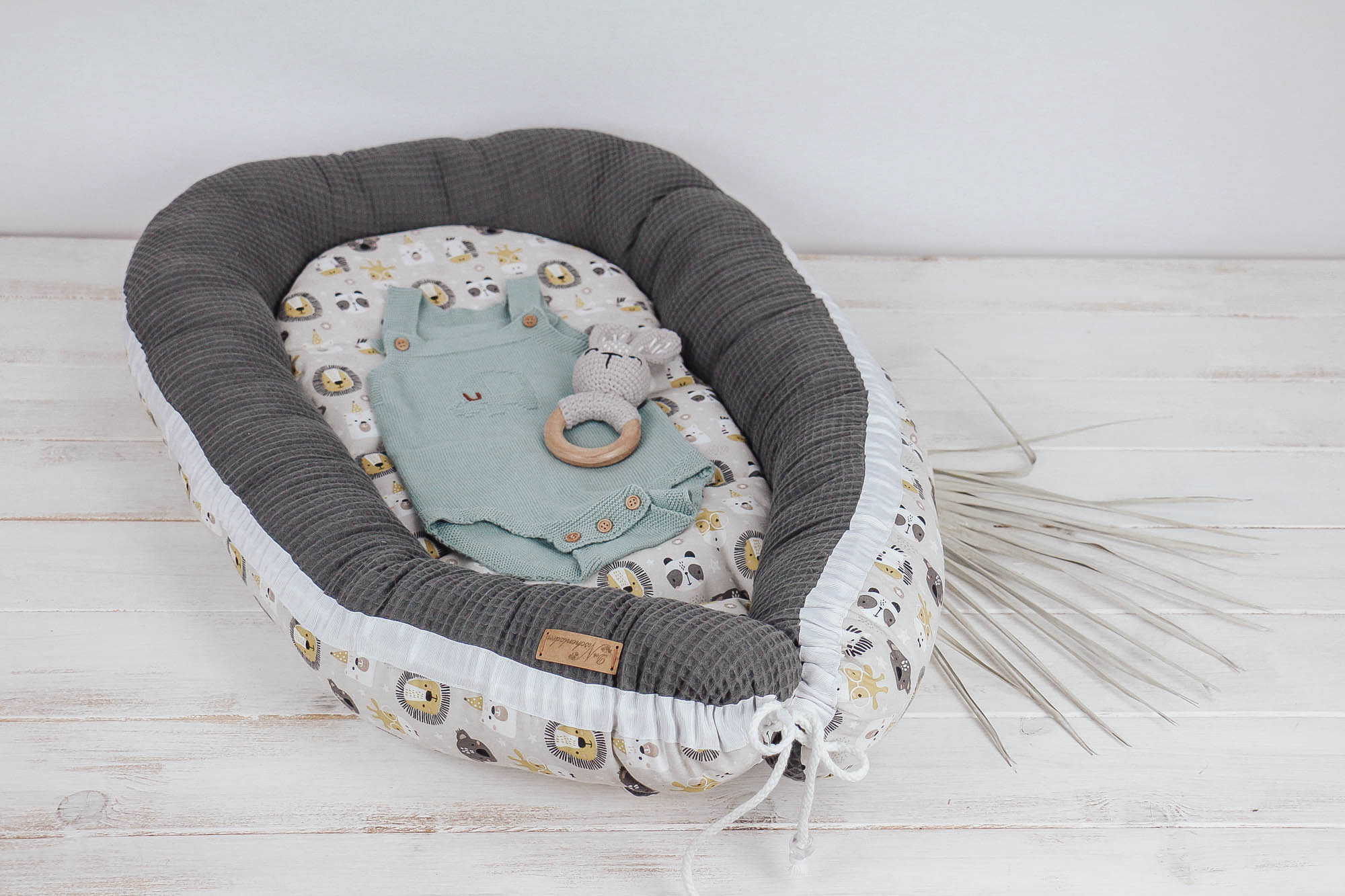 20220616-IMG_0739 Babynest *Safaritiere* anthrazit